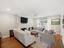 Photo 10 of 25 : 2388 Erskine Avenue