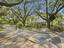 Photo 3 of 25 : 1025 Avenue Of Oaks