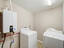 Photo 12 of 23 : 1021 Locksley Drive