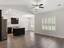Photo 5 of 24 : 112 Silver Way Drive