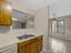 Photo 4 of 19 : 804 Greenmeadow Drive
